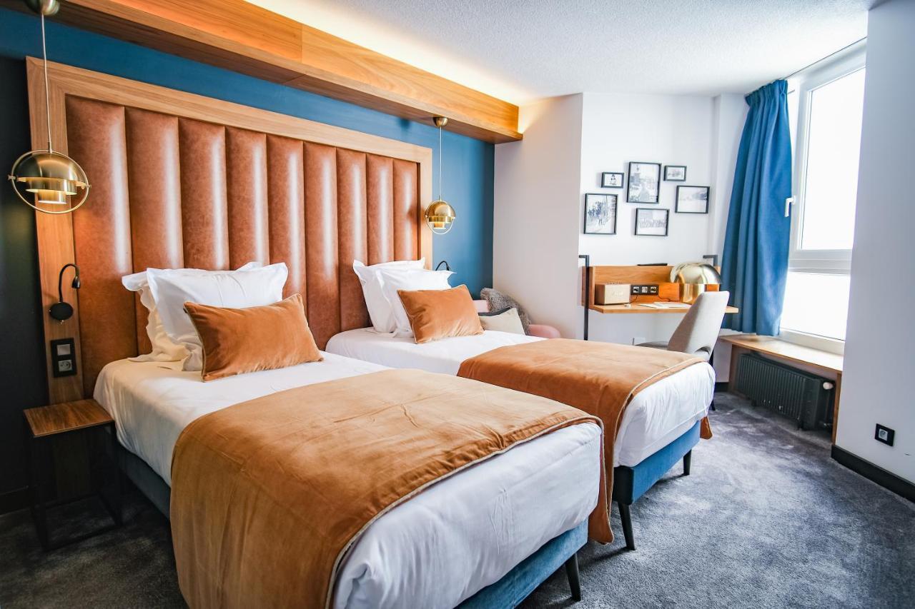 Fahrenheit Seven Hotel 4*